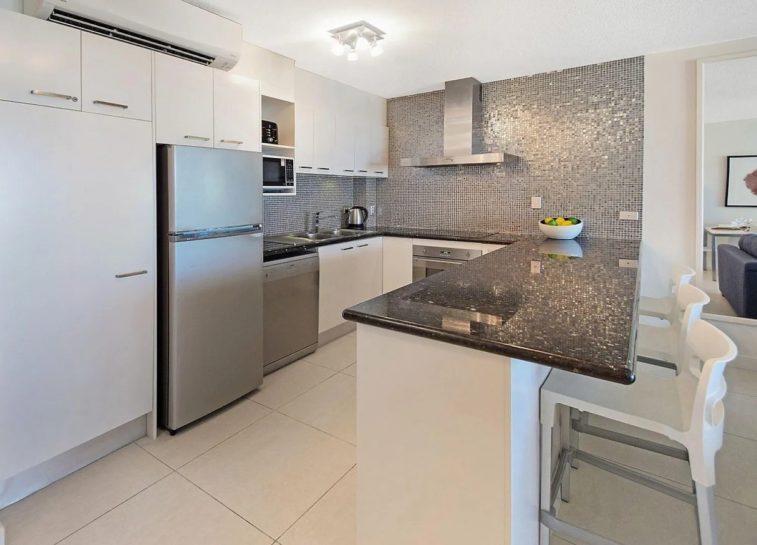 Fairshore Noosa Heads Hotel