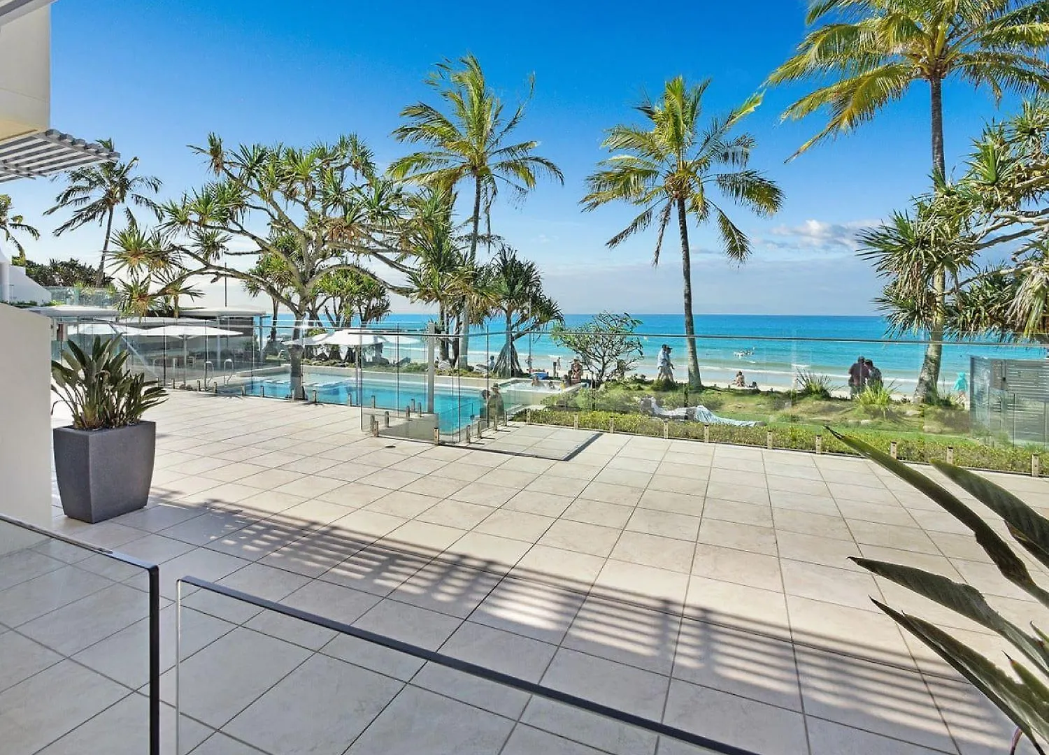Fairshore Noosa Heads Hotel